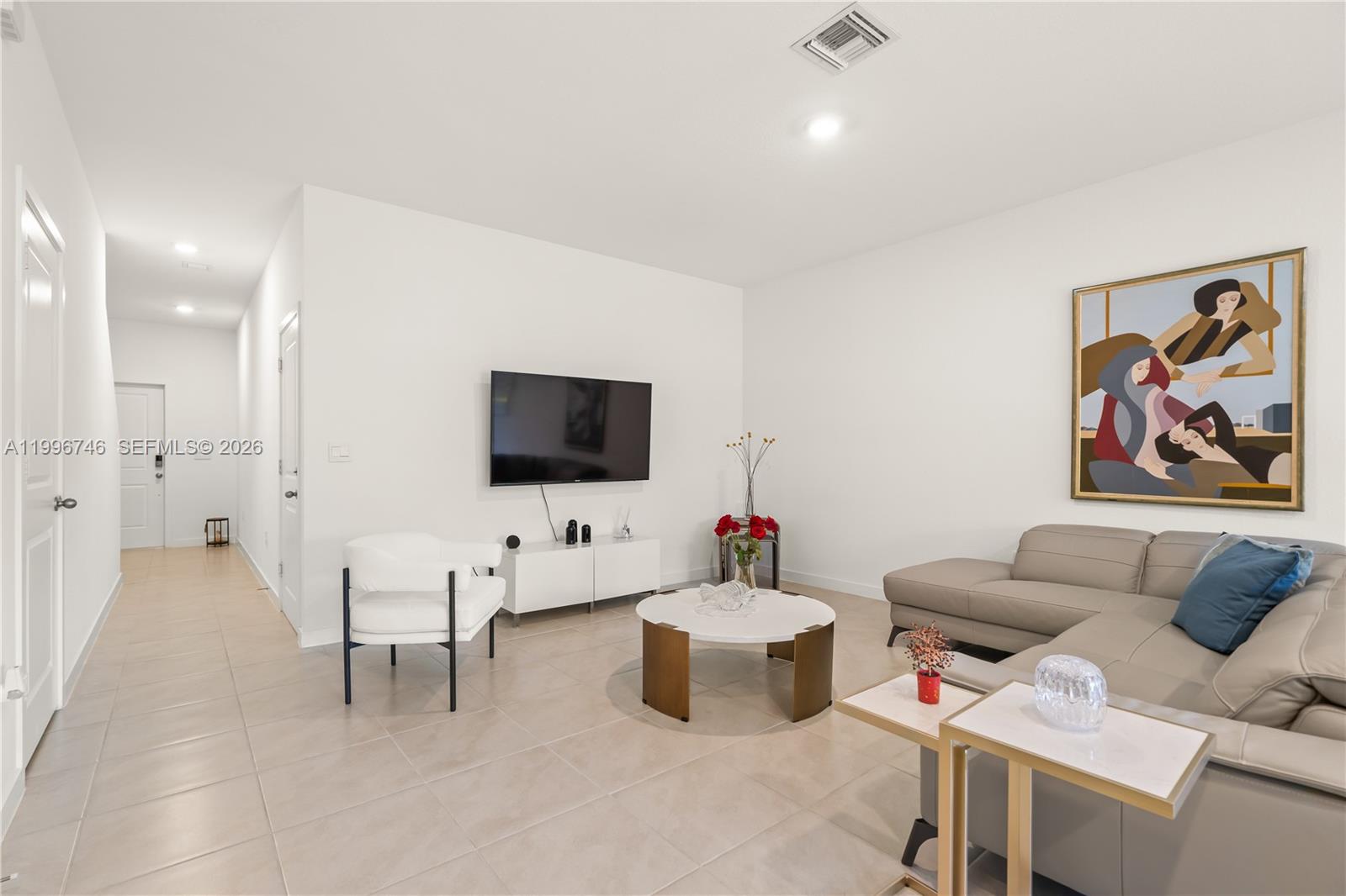 HIGHLAND OAKS - Residential