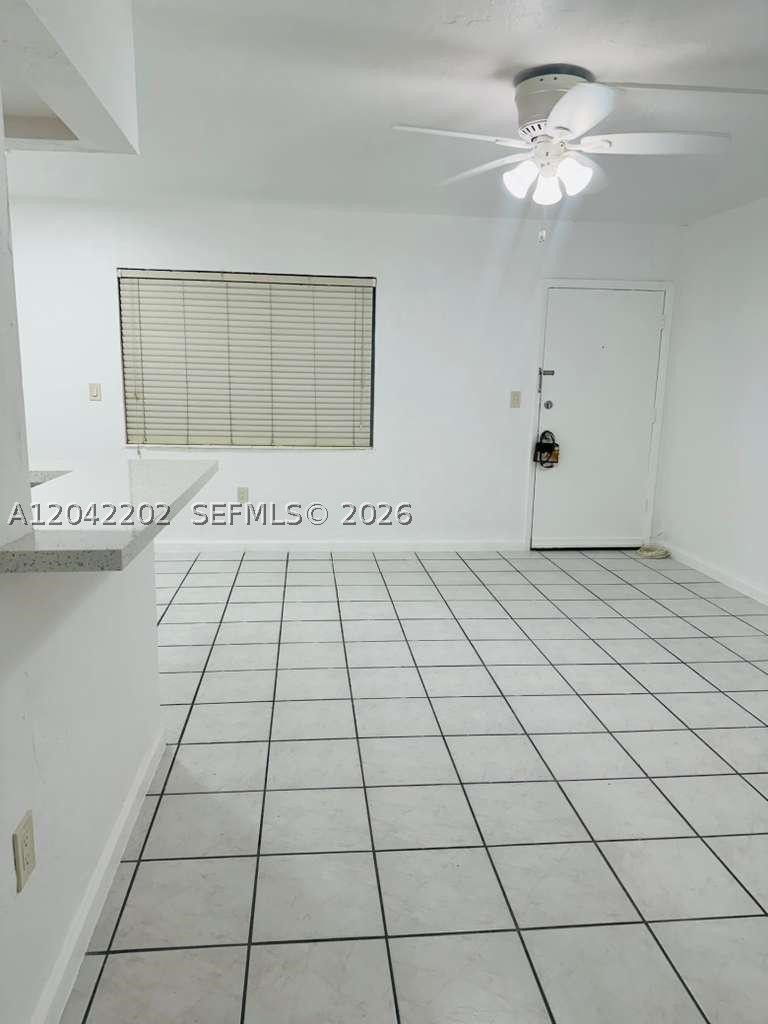 THE KENSINGTON CONDO - Residential Lease