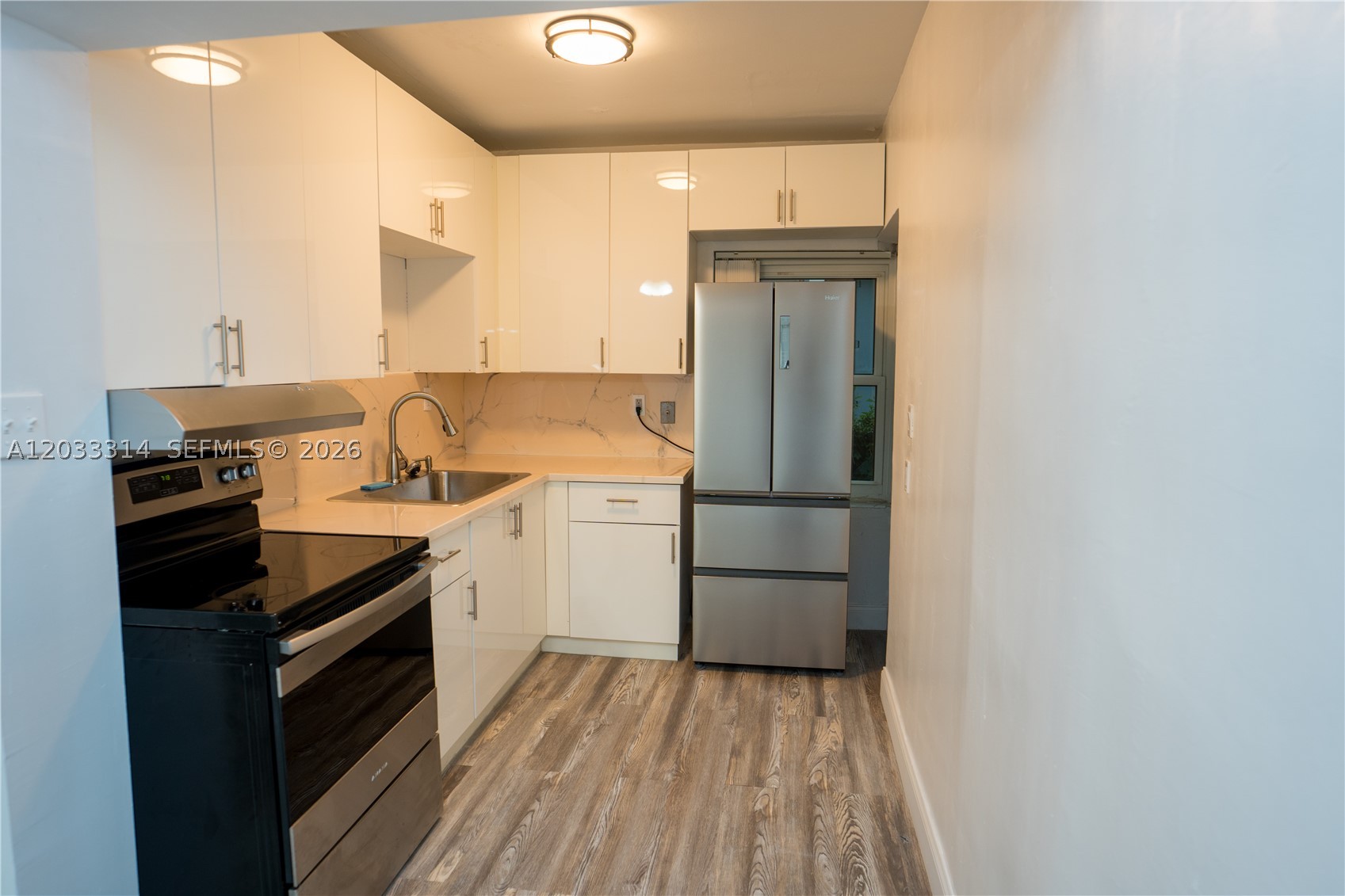 DIXIE HIGHWAY TRACK - Residential Income