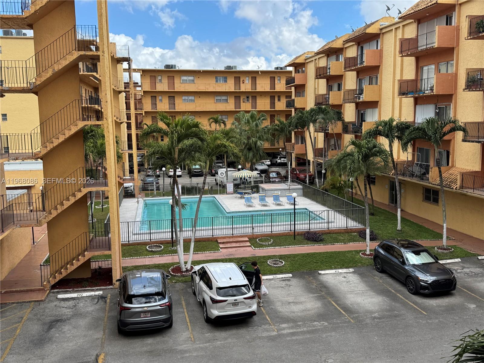 WESTLAND EDEN CONDO II - Residential