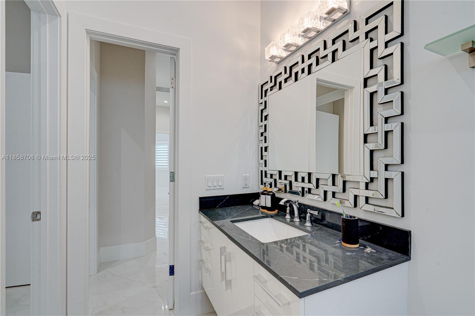 LARO SUB - Residential