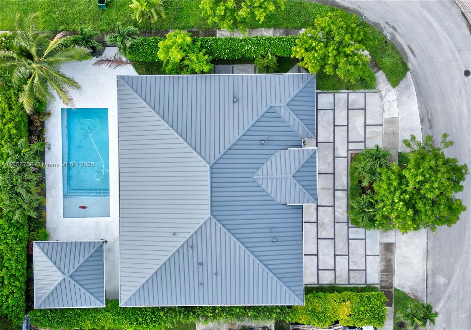 LARO SUB - Residential