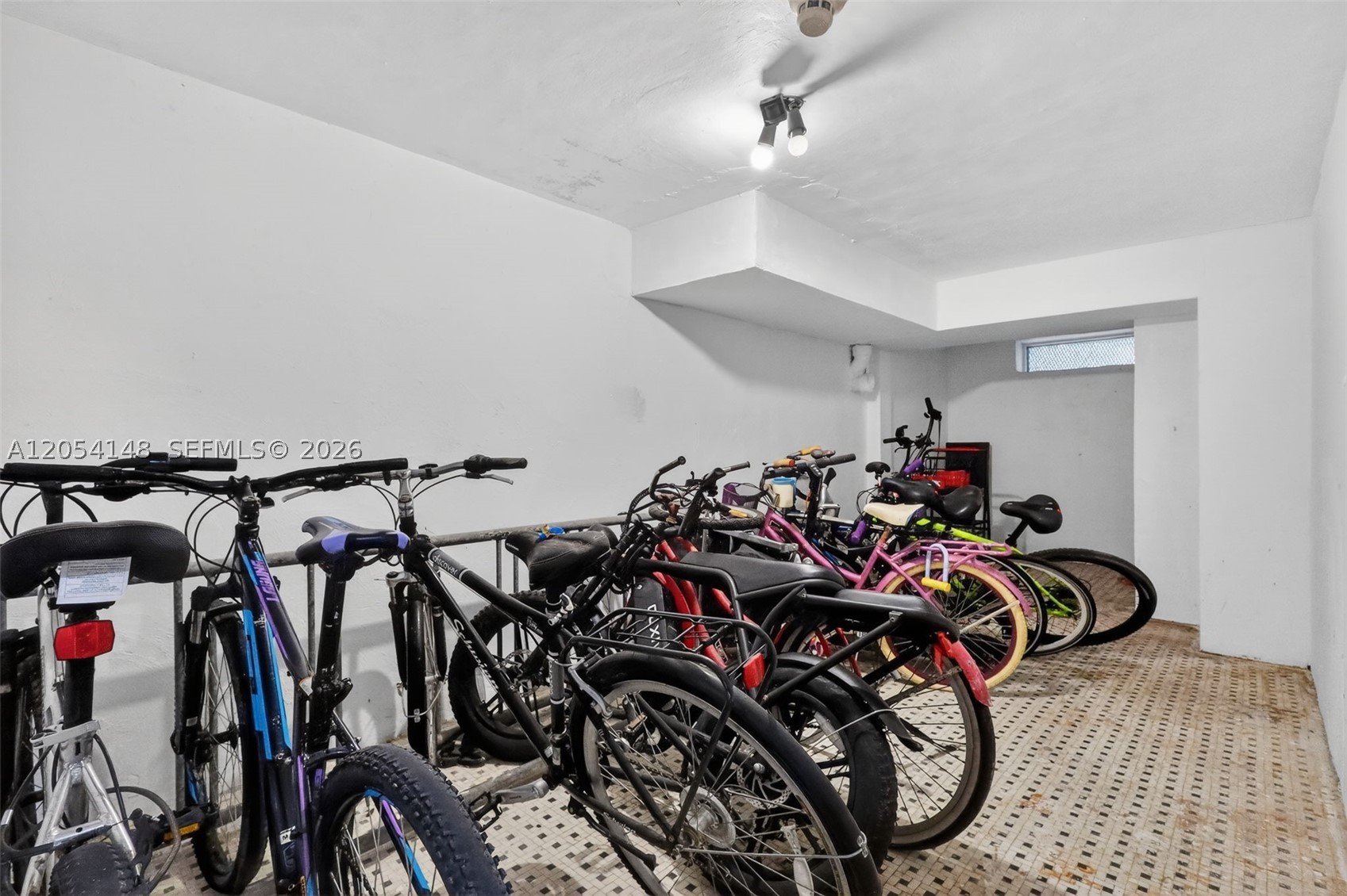 SOBE PHOENIX CONDO - Residential Lease