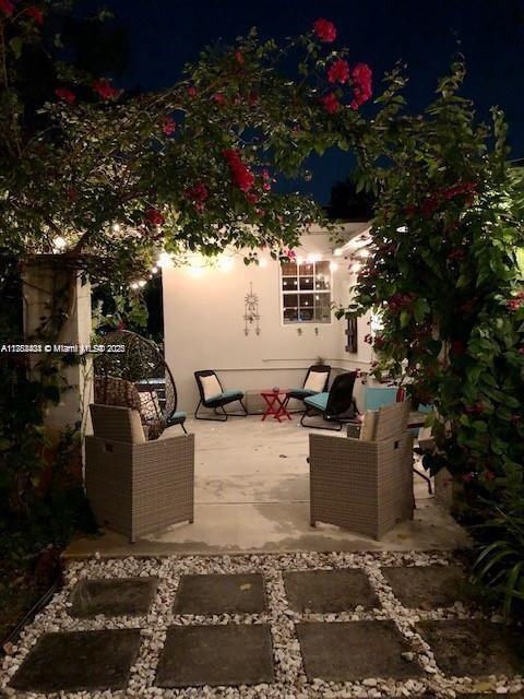 MIAMI SHORES SEC 6 - Residential Lease
