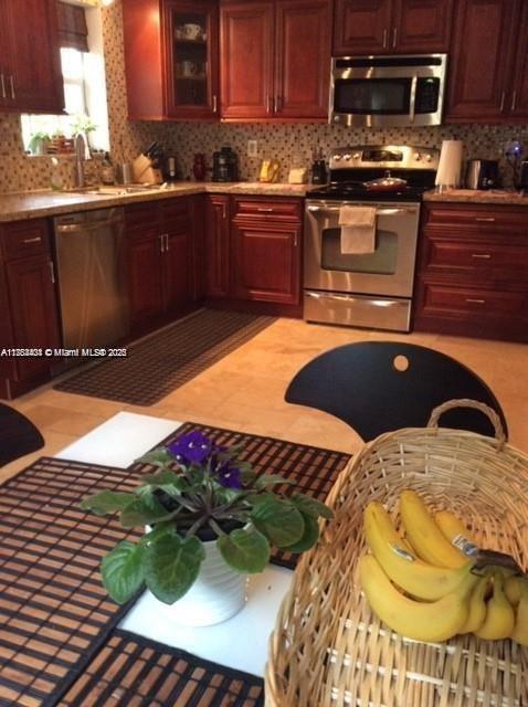 MIAMI SHORES SEC 6 - Residential Lease
