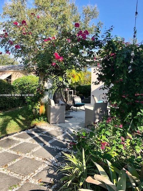 MIAMI SHORES SEC 6 - Residential Lease