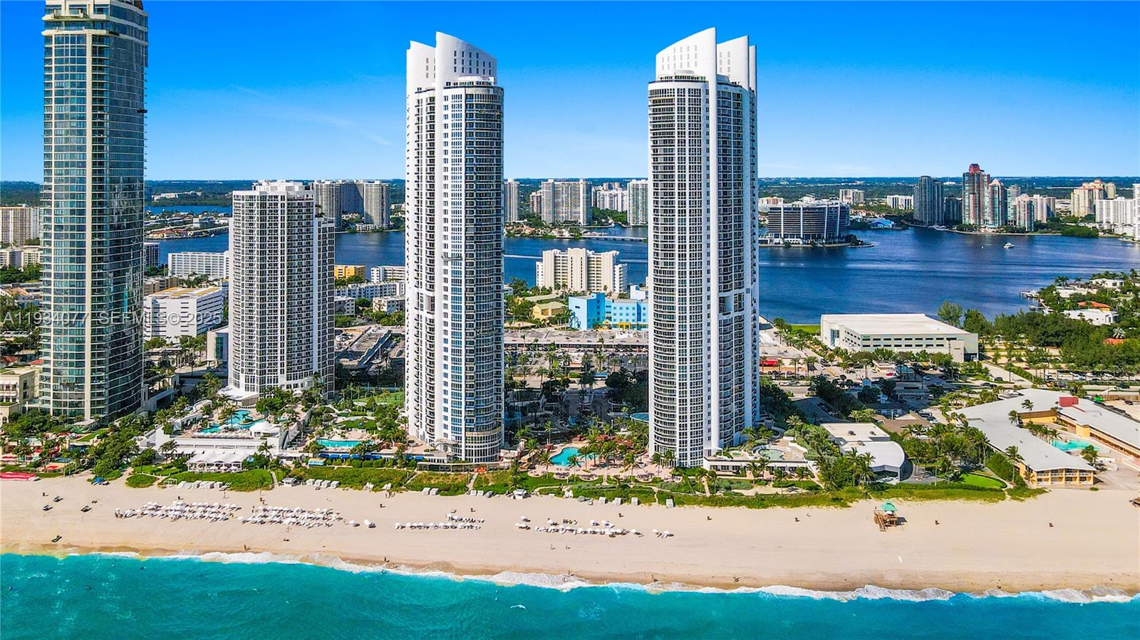 TRUMP ROYALE CONDO - Residential