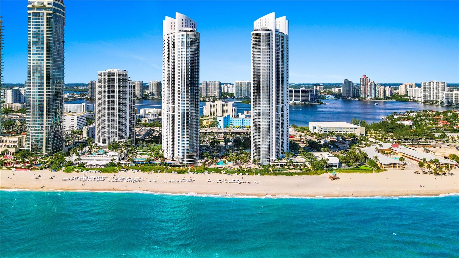 TRUMP ROYALE CONDO - Residential