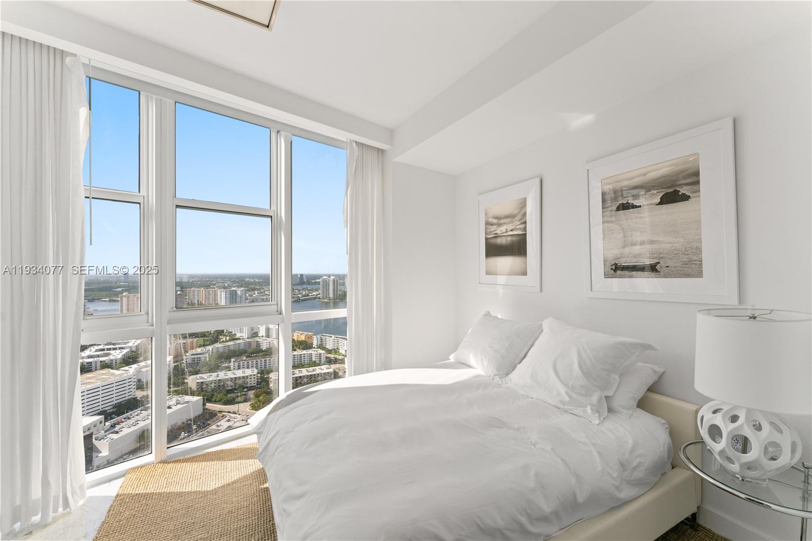 TRUMP ROYALE CONDO - Residential