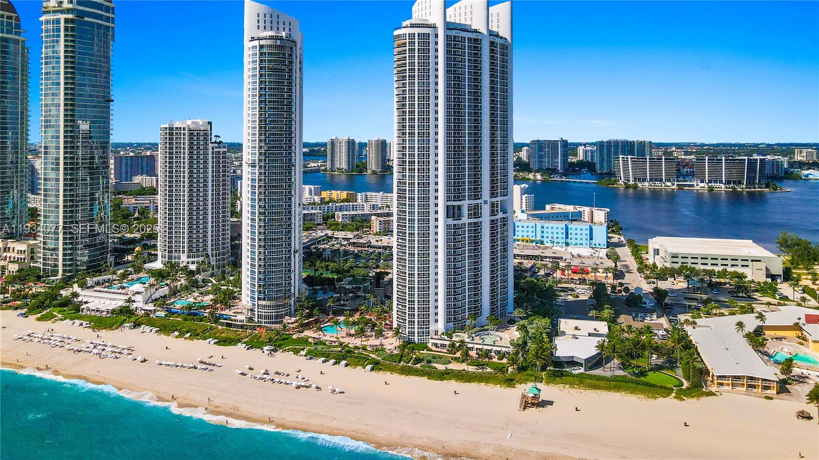 TRUMP ROYALE CONDO - Residential