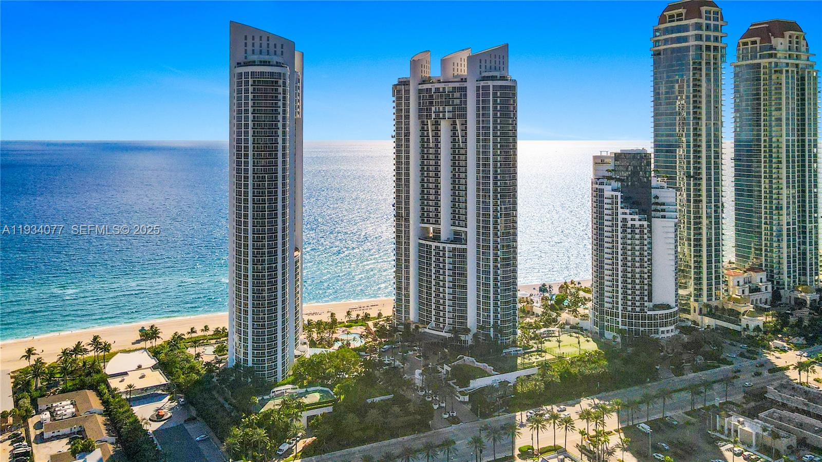 TRUMP ROYALE CONDO - Residential