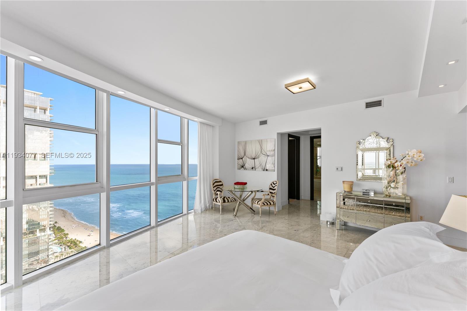 TRUMP ROYALE CONDO - Residential