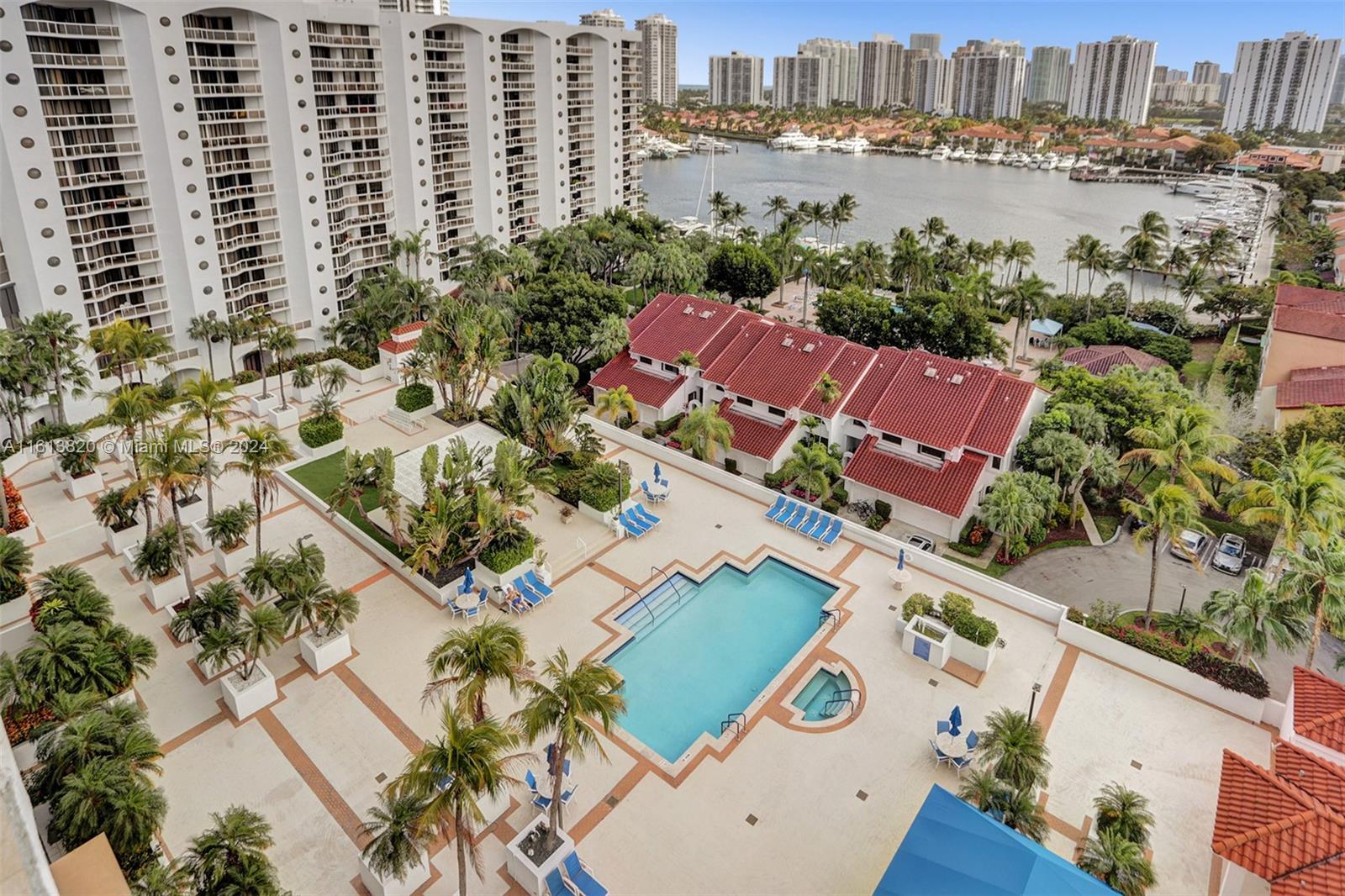 HARBOR TWS AT THE WATERWA - Residential Lease