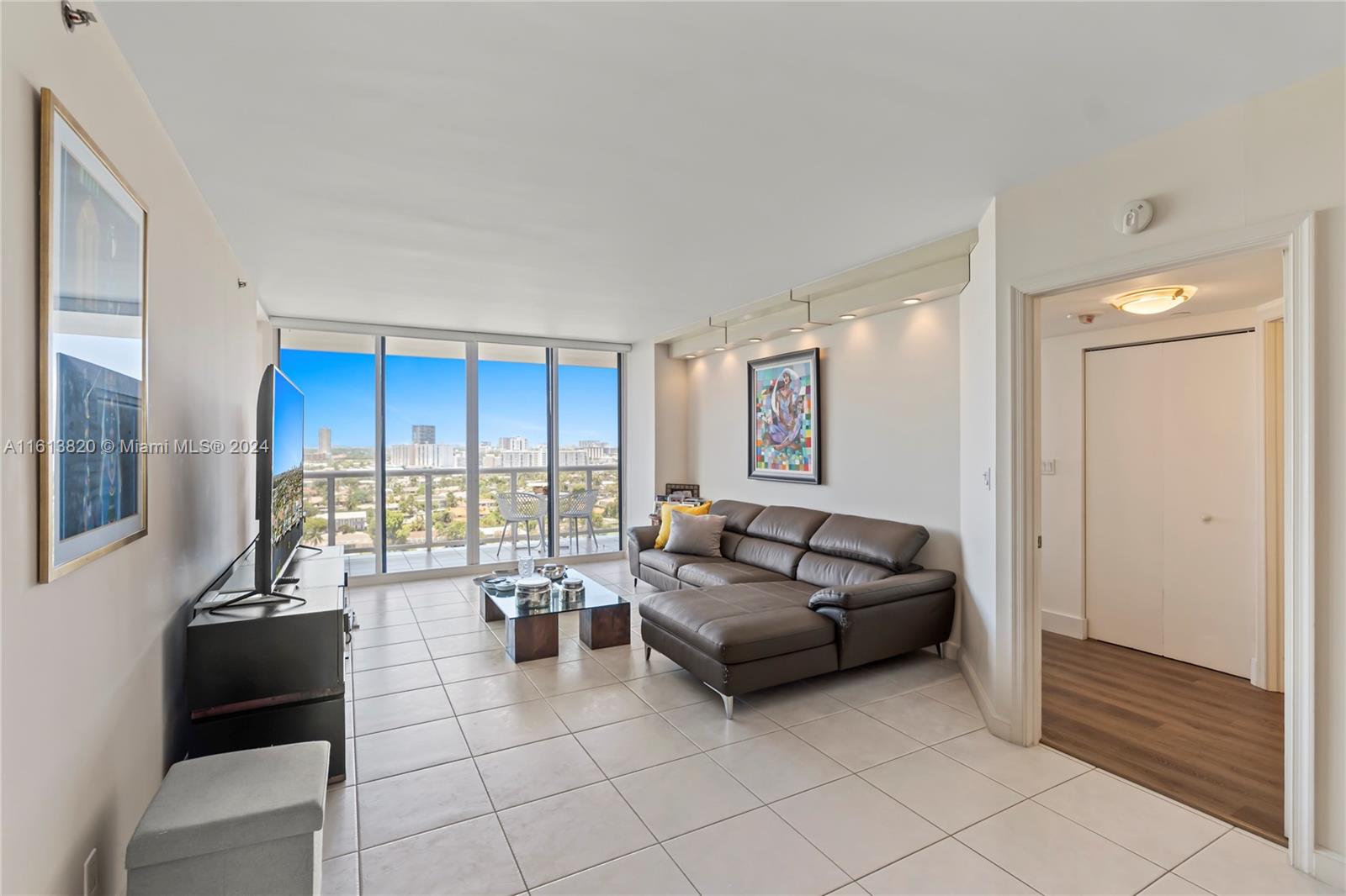 HARBOR TWS AT THE WATERWA - Residential Lease