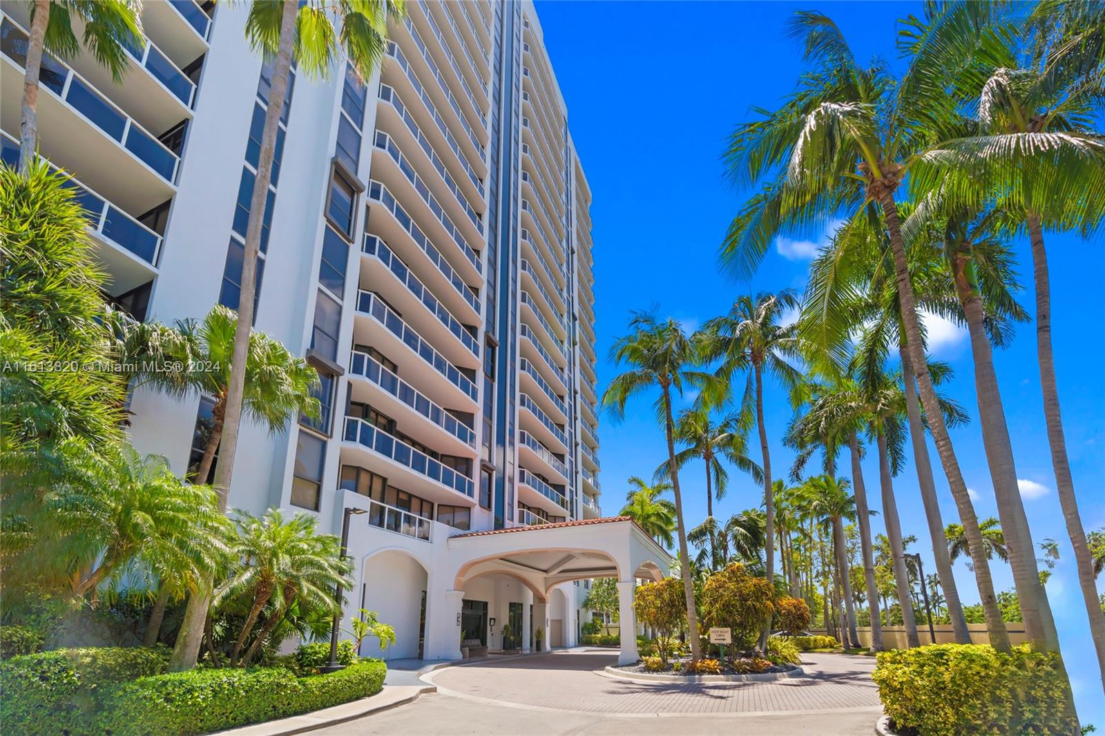 HARBOR TWS AT THE WATERWA - Residential Lease