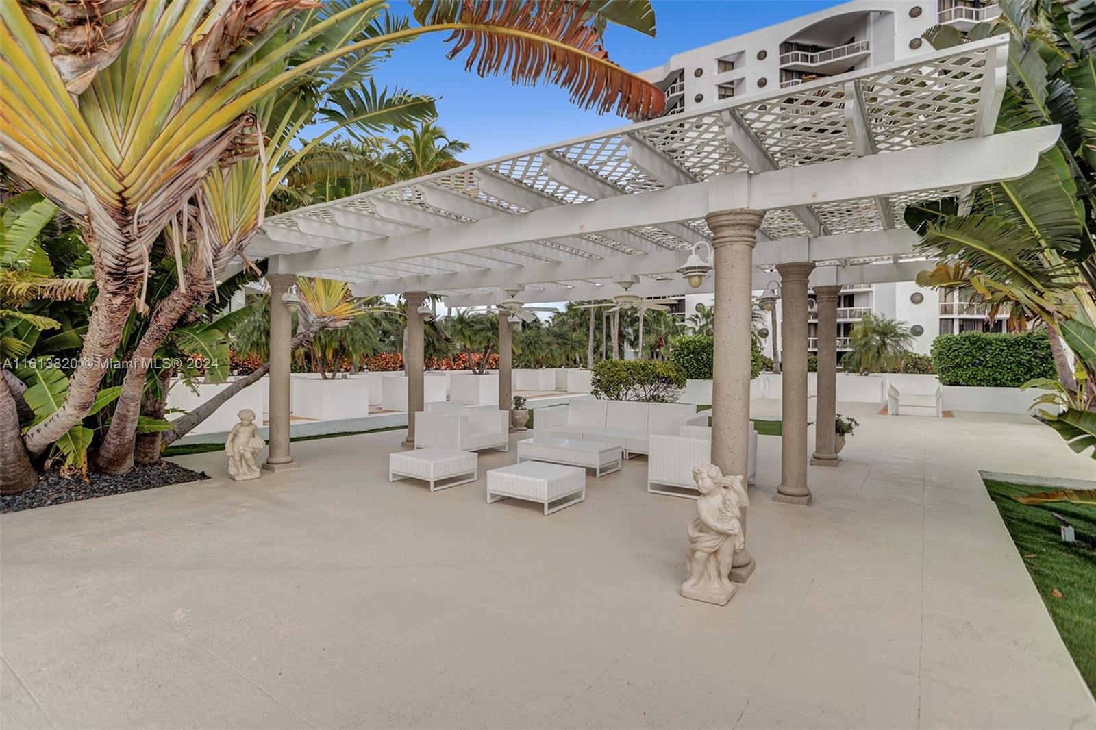 HARBOR TWS AT THE WATERWA - Residential Lease
