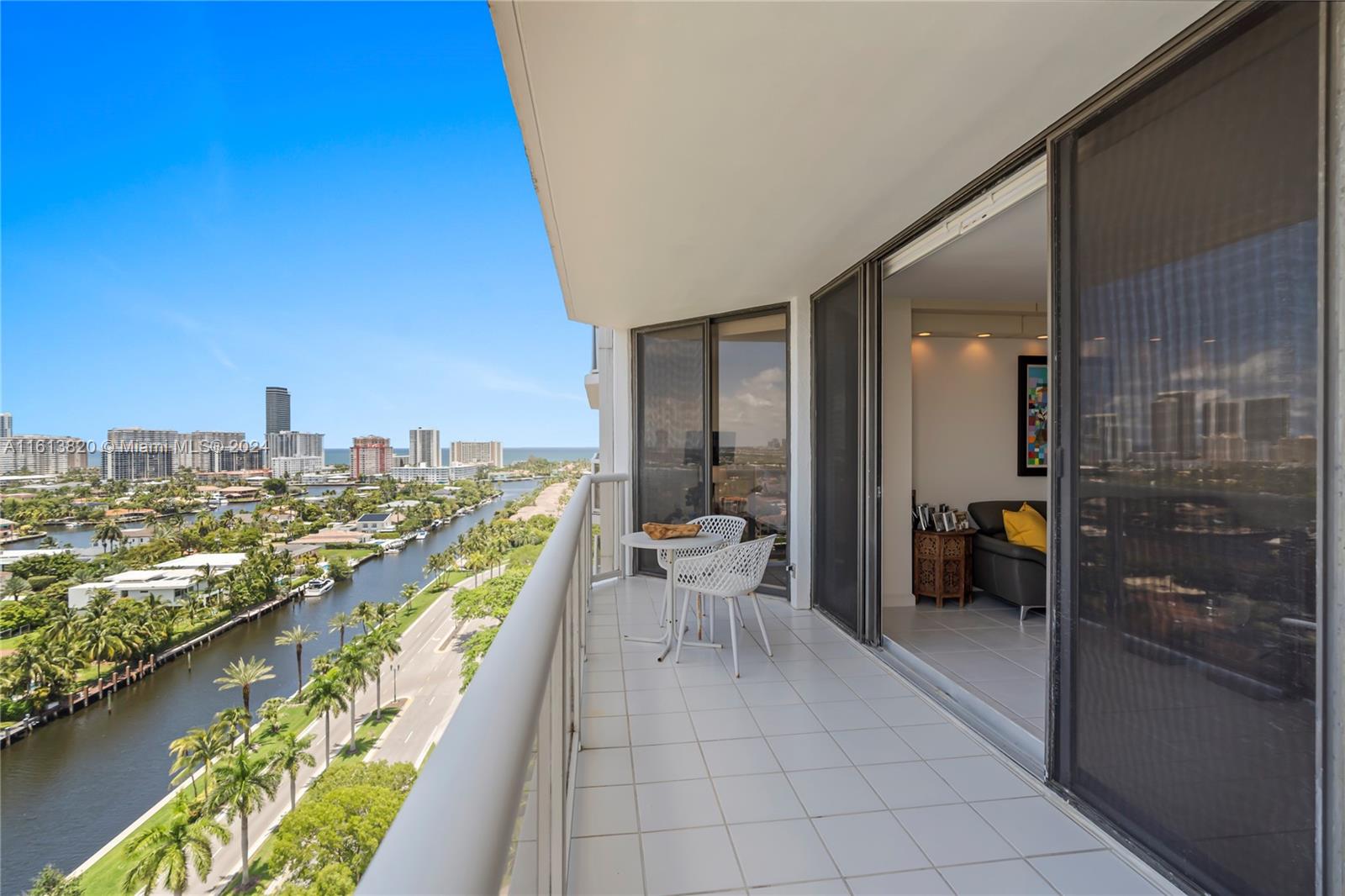 HARBOR TWS AT THE WATERWA - Residential Lease