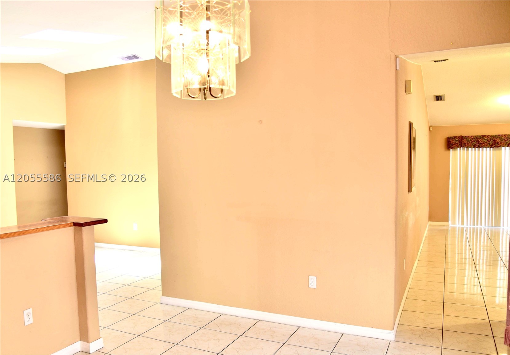 WEST LAKES GARDENS - Residential