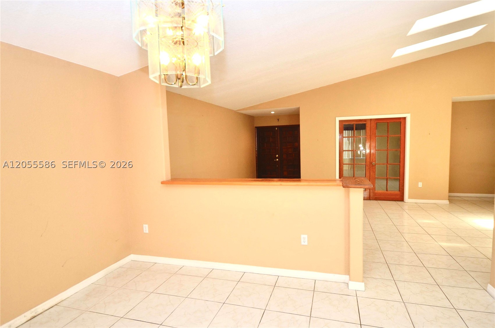 WEST LAKES GARDENS - Residential