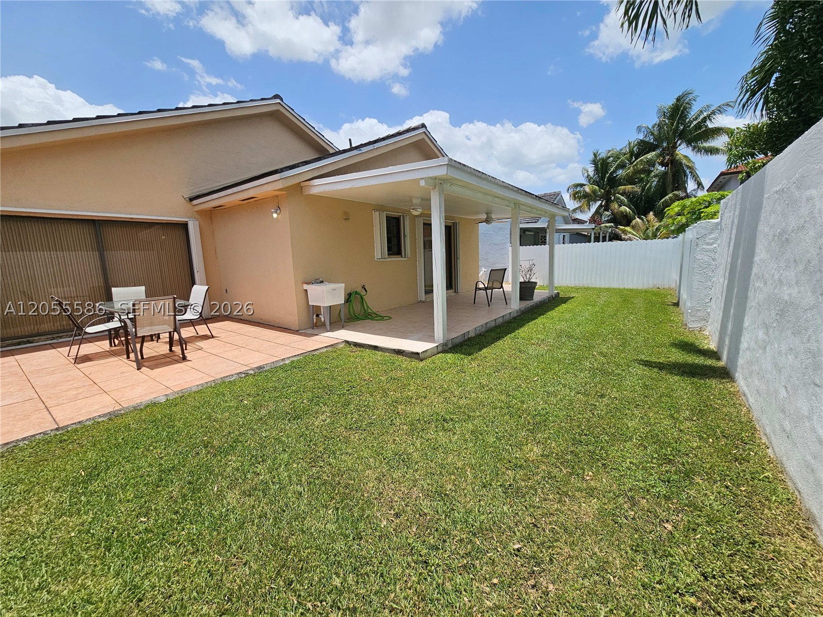 WEST LAKES GARDENS - Residential