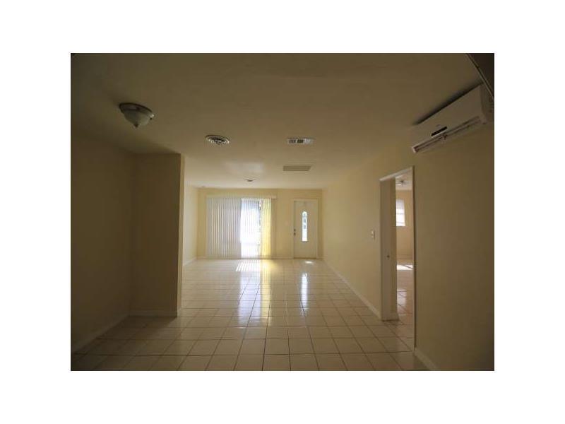 DRIFTWOOD ACRES 37-22 B - Residential Lease