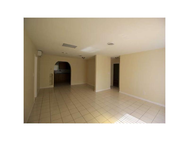 DRIFTWOOD ACRES 37-22 B - Residential Lease