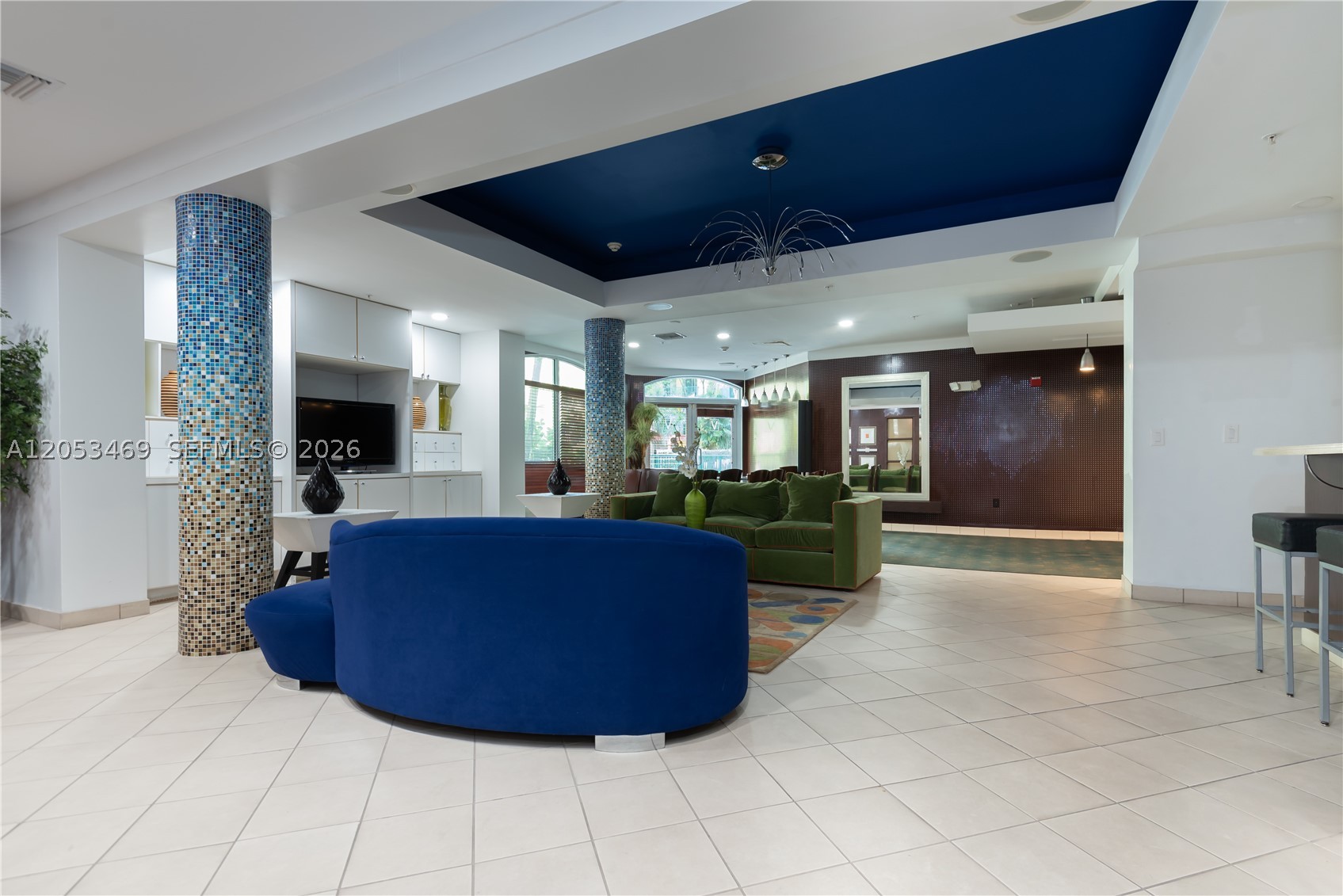 VALENCIA CONDO - Residential Lease