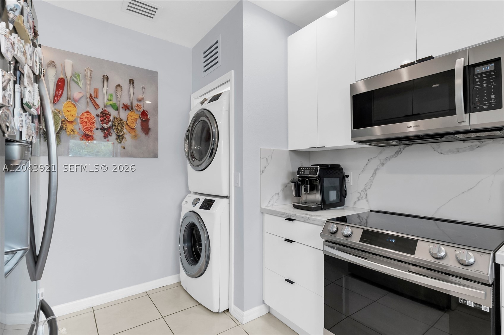 PARA VILLA HEIGHTS - Residential