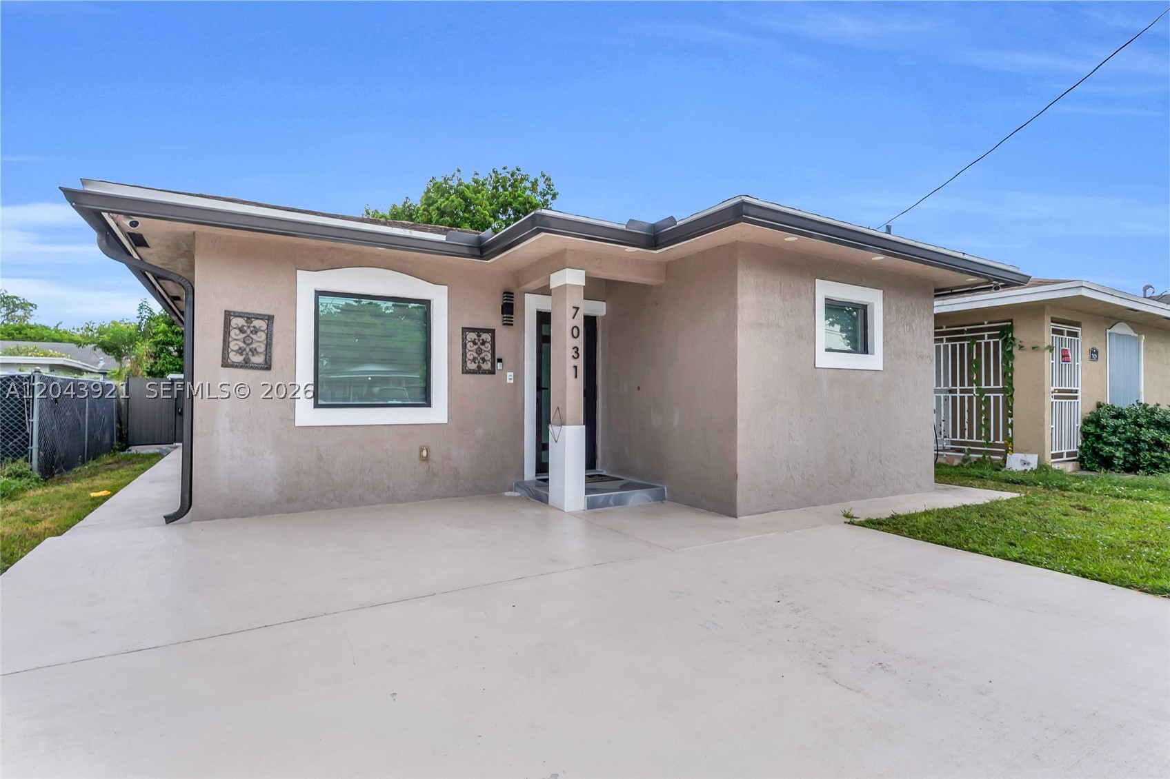 PARA VILLA HEIGHTS - Residential
