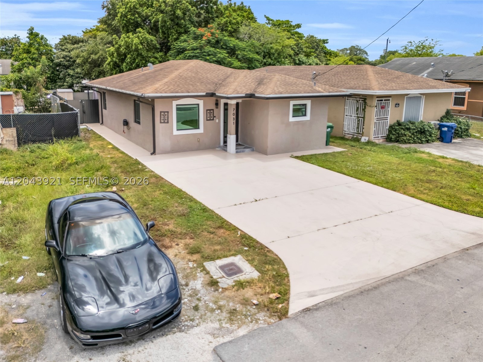 PARA VILLA HEIGHTS - Residential