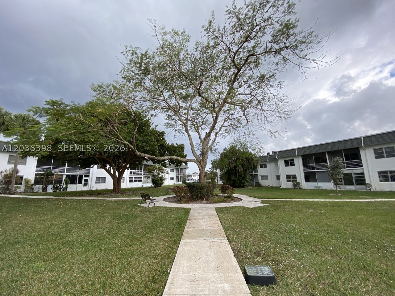 MARGATE VILLAGE PH II CON - Residential Lease