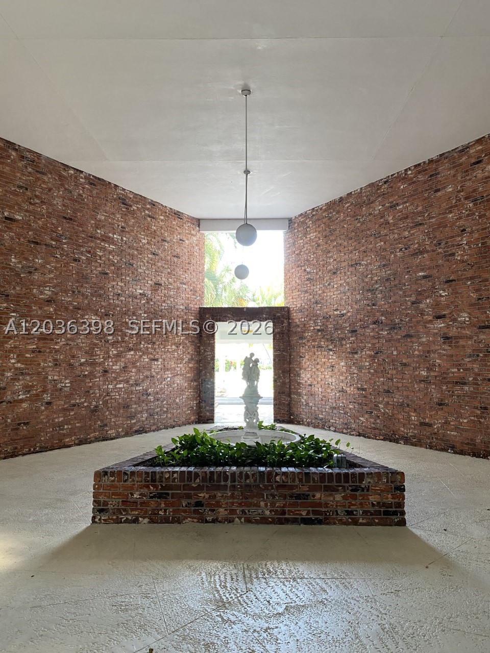 MARGATE VILLAGE PH II CON - Residential Lease