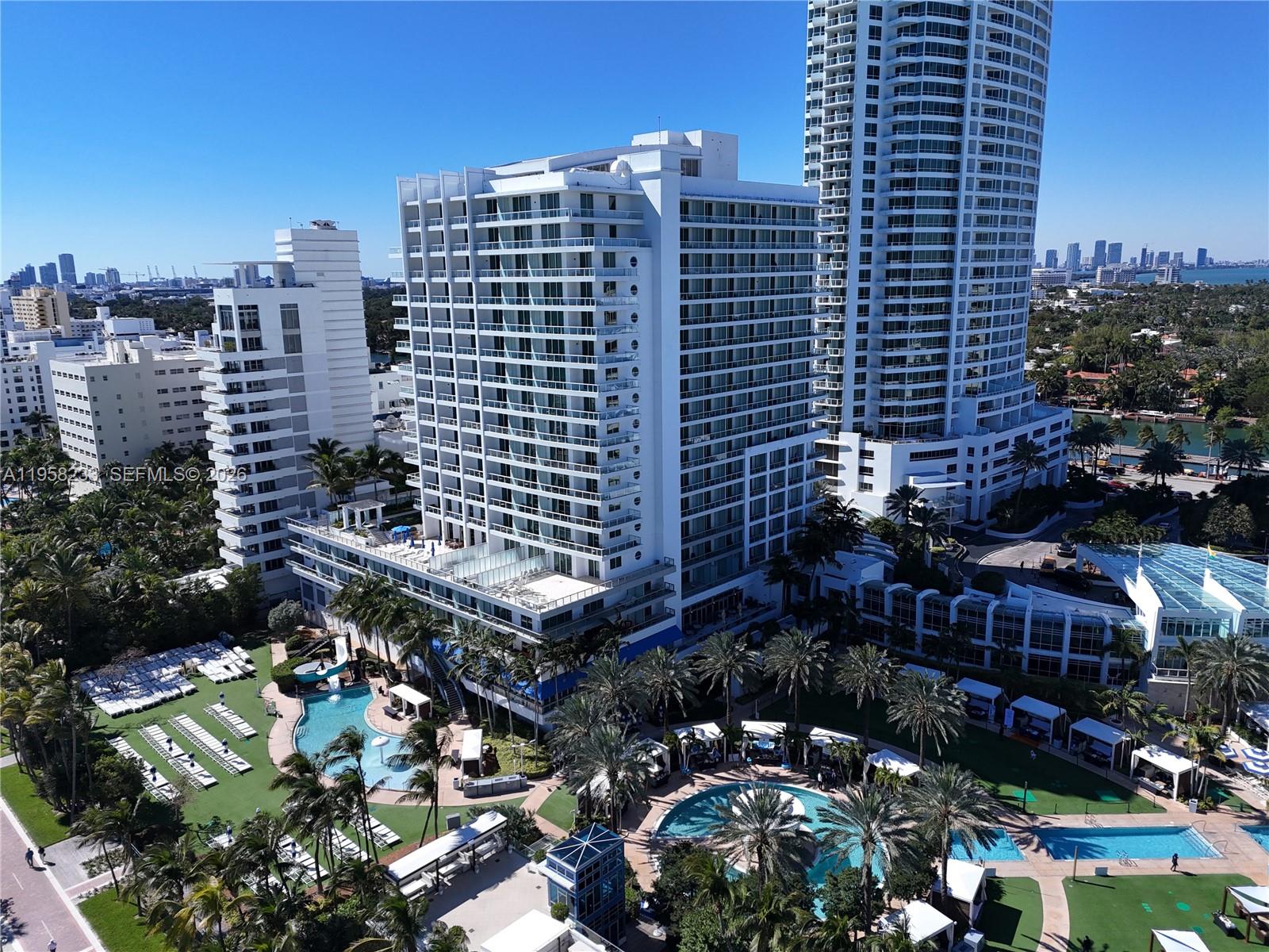 FONTAINEBLEAU III OCEAN C - Residential