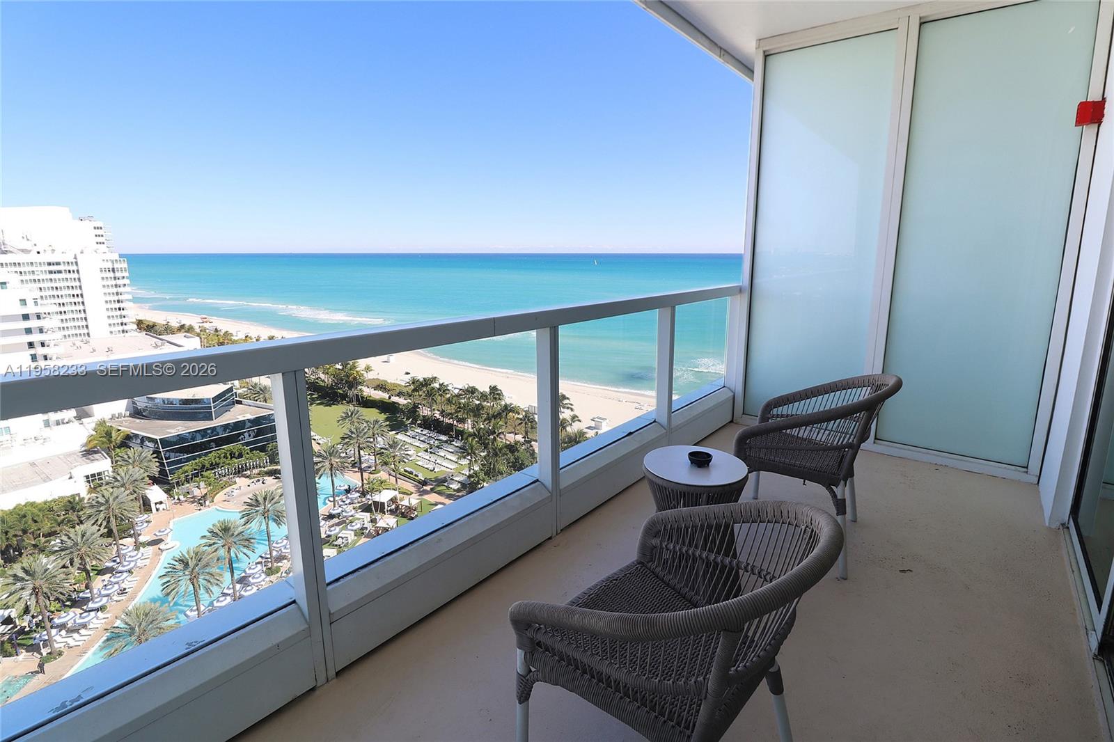 FONTAINEBLEAU III OCEAN C - Residential