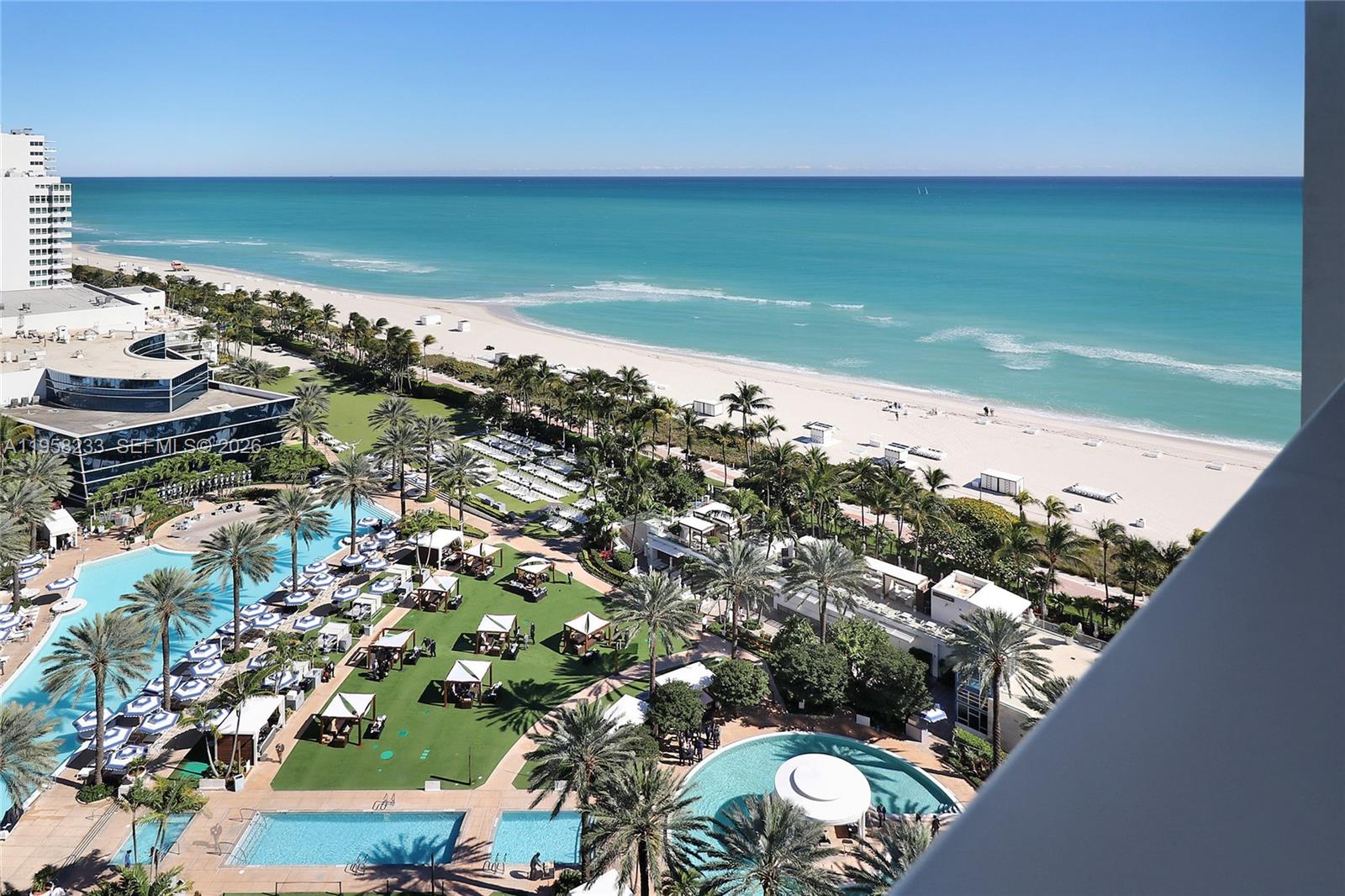 FONTAINEBLEAU III OCEAN C - Residential
