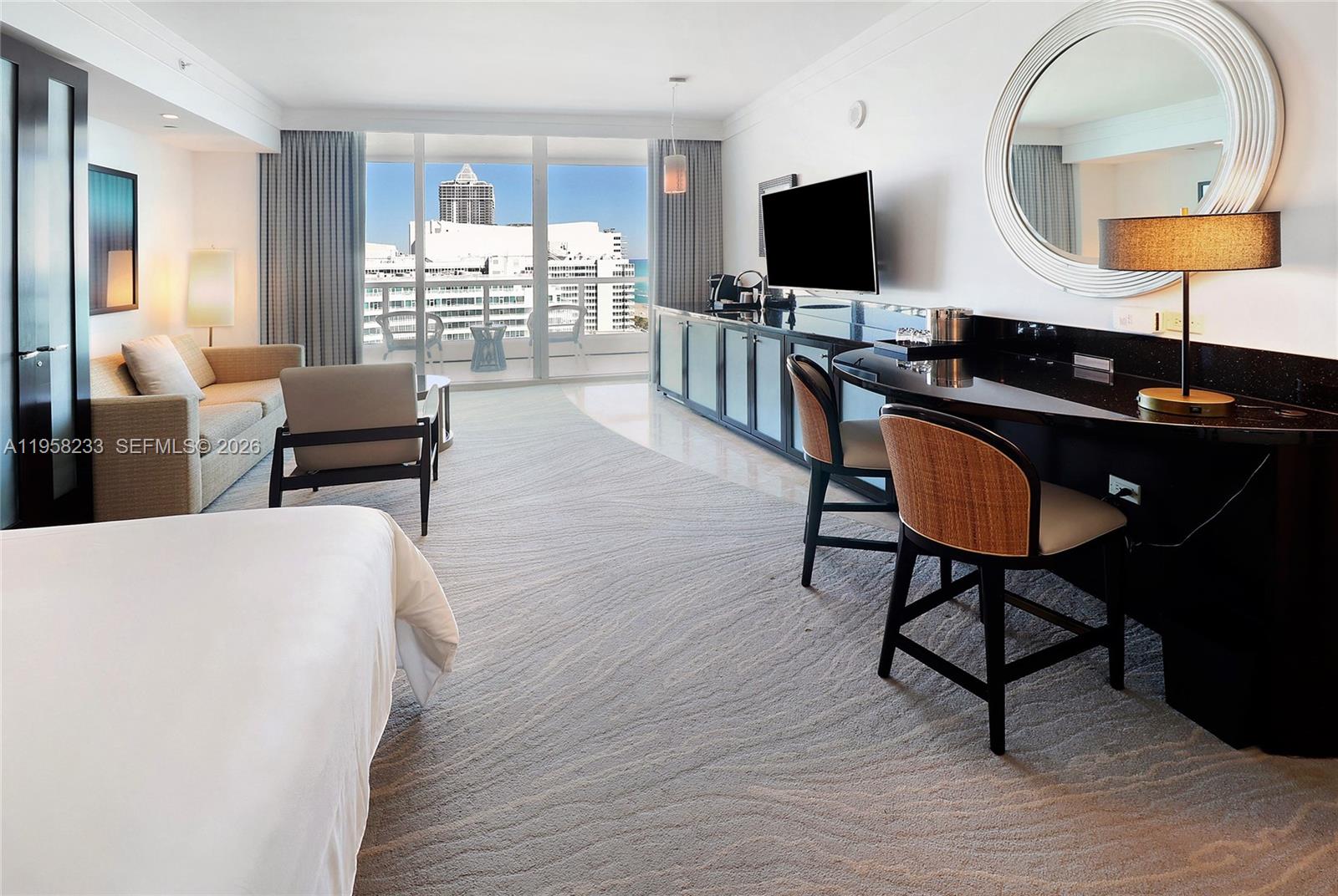 FONTAINEBLEAU III OCEAN C - Residential