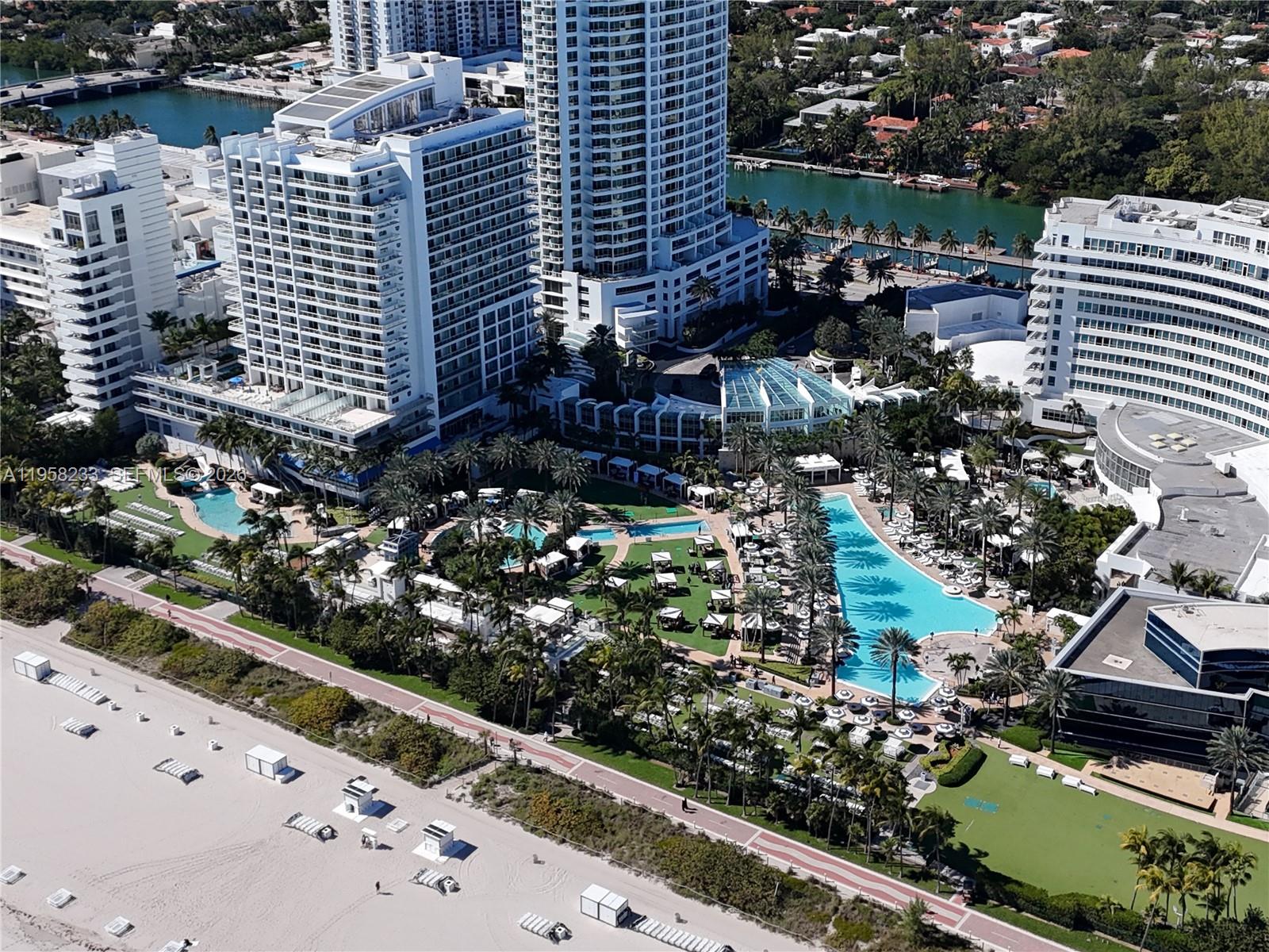 FONTAINEBLEAU III OCEAN C - Residential