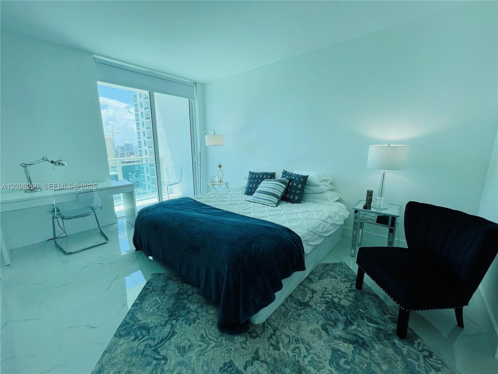 THE PLAZA 851 BRICKELL CO - Residential Lease