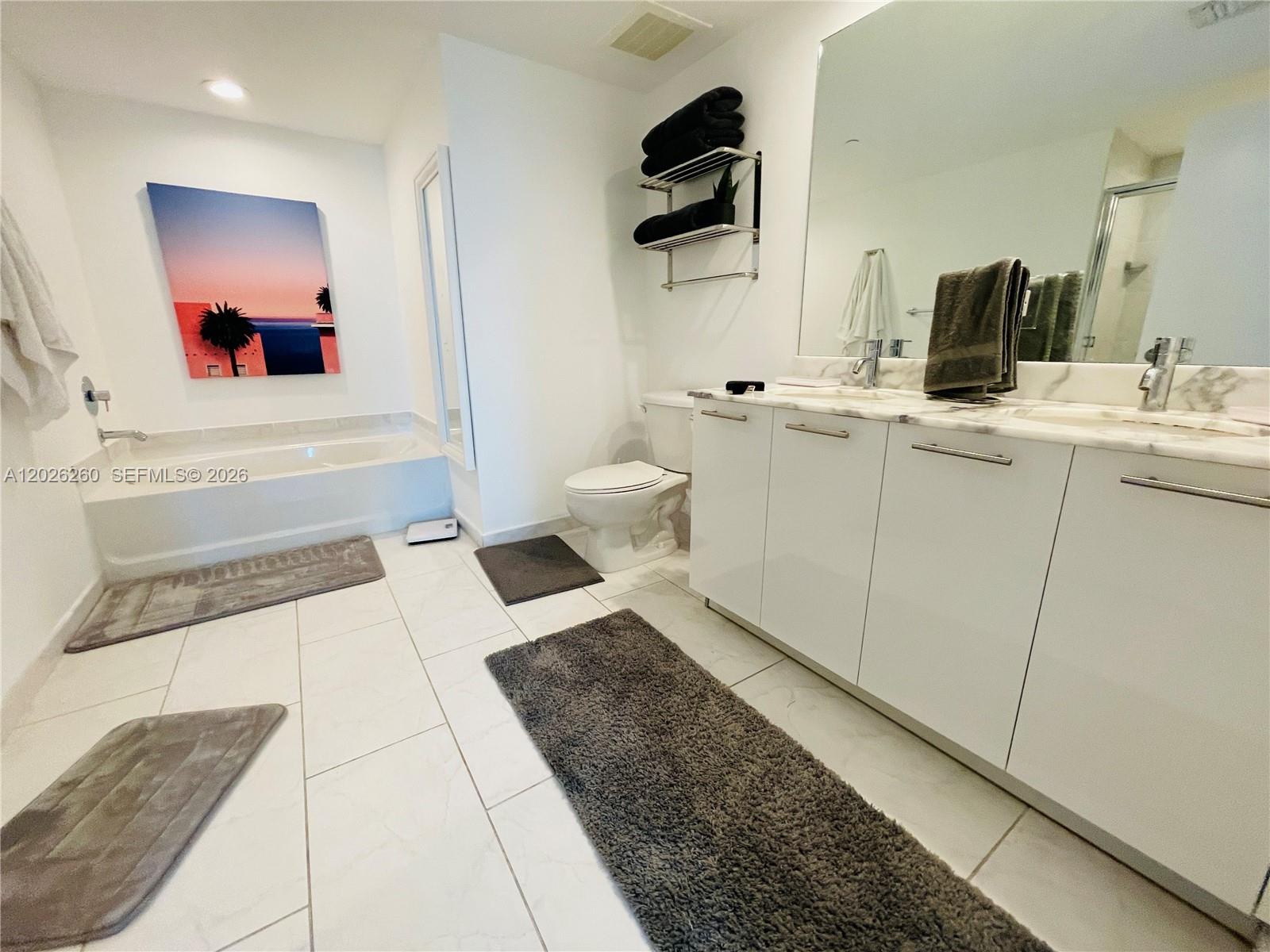THE PLAZA 851 BRICKELL CO - Residential Lease