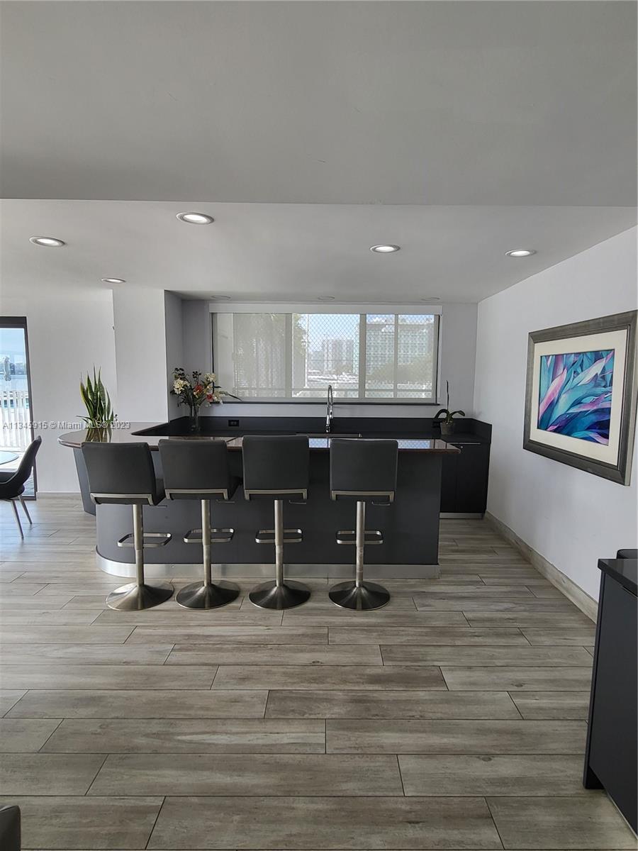 BRICKELL HARBOUR CONDO - Residential Lease