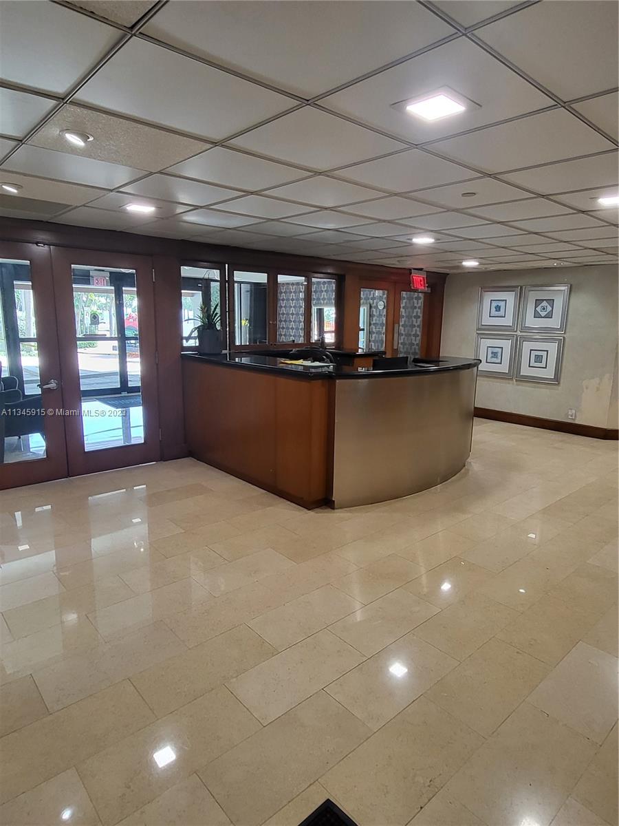 BRICKELL HARBOUR CONDO - Residential Lease