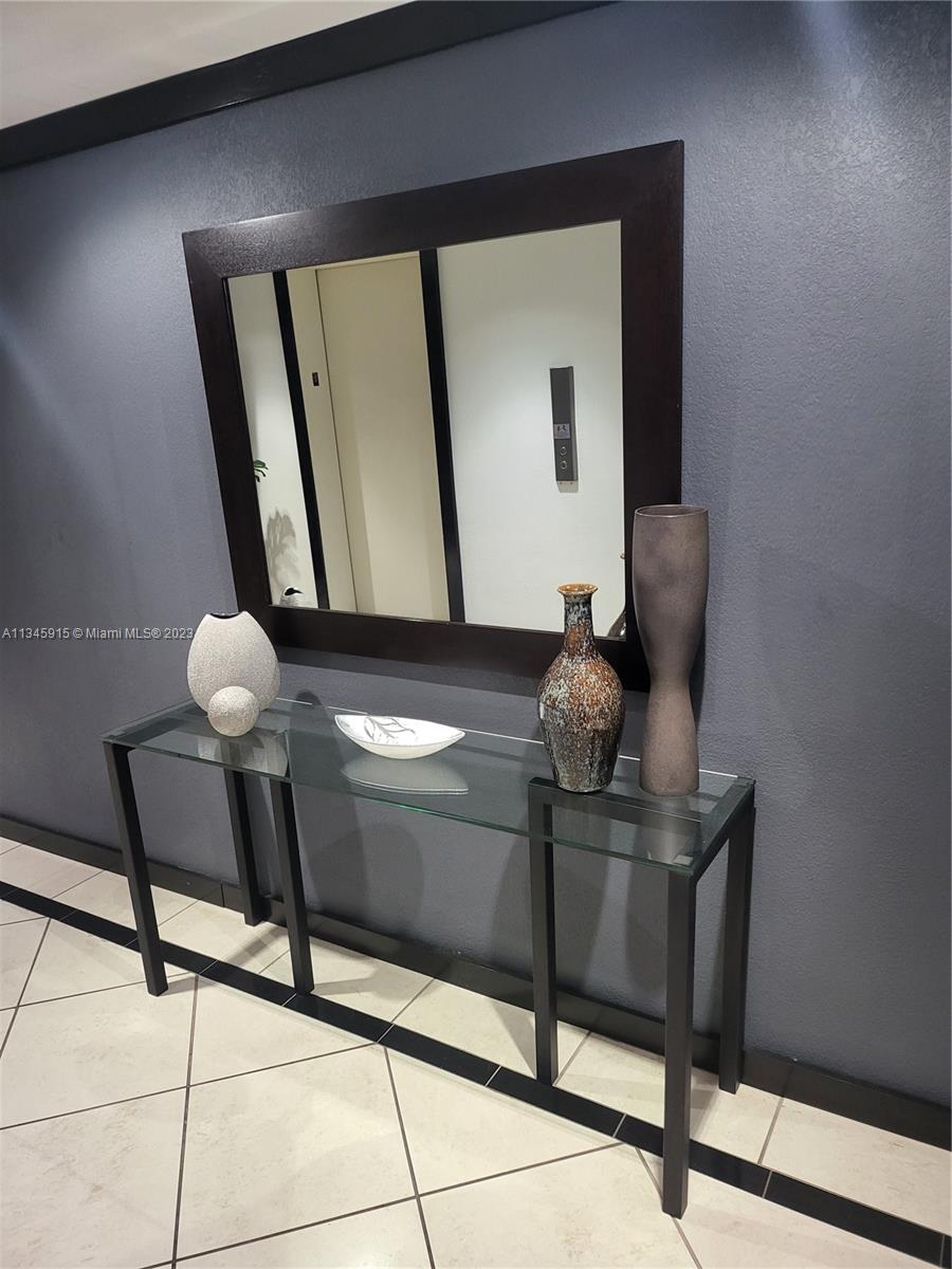 BRICKELL HARBOUR CONDO - Residential Lease
