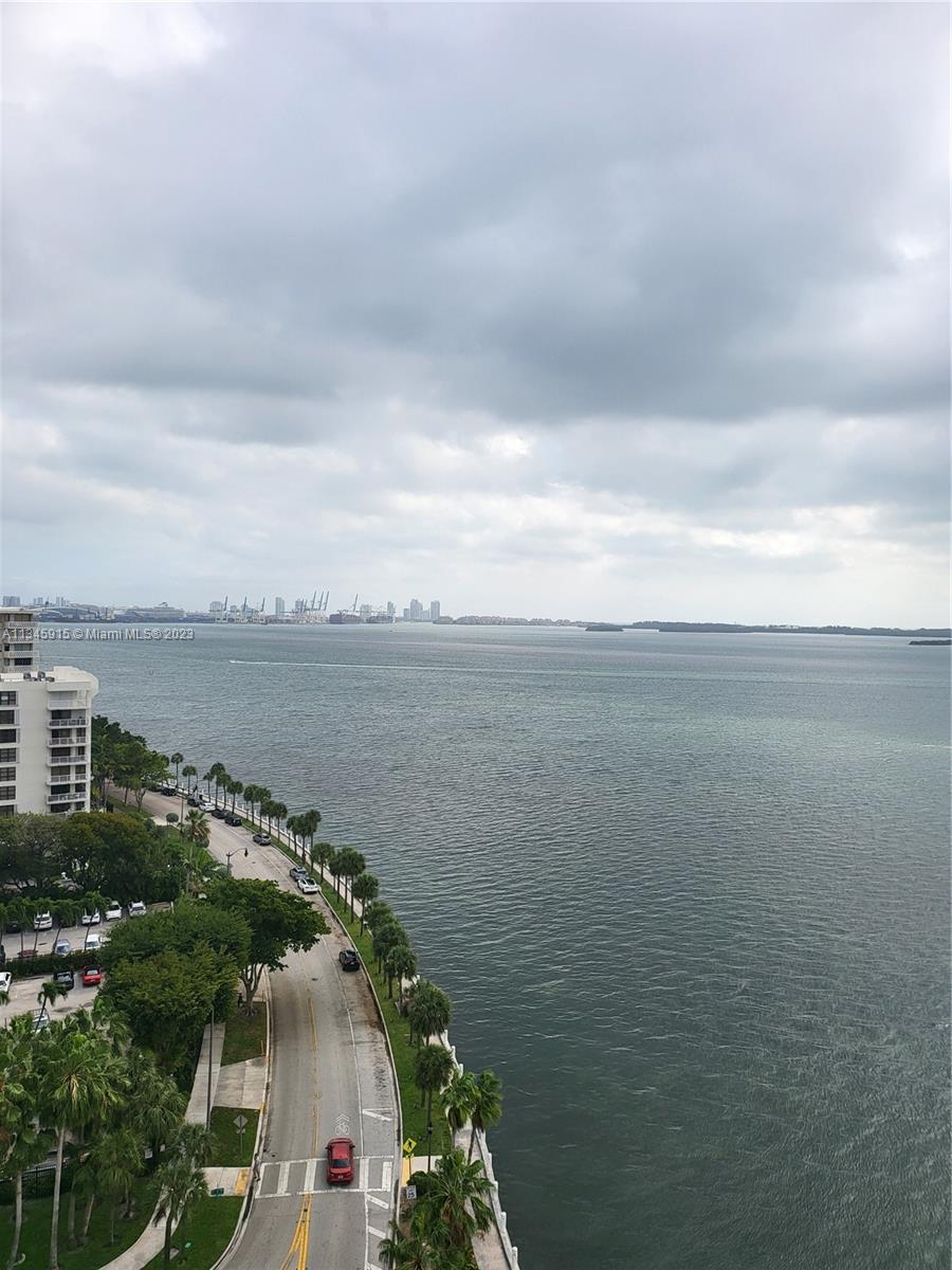 BRICKELL HARBOUR CONDO - Residential Lease