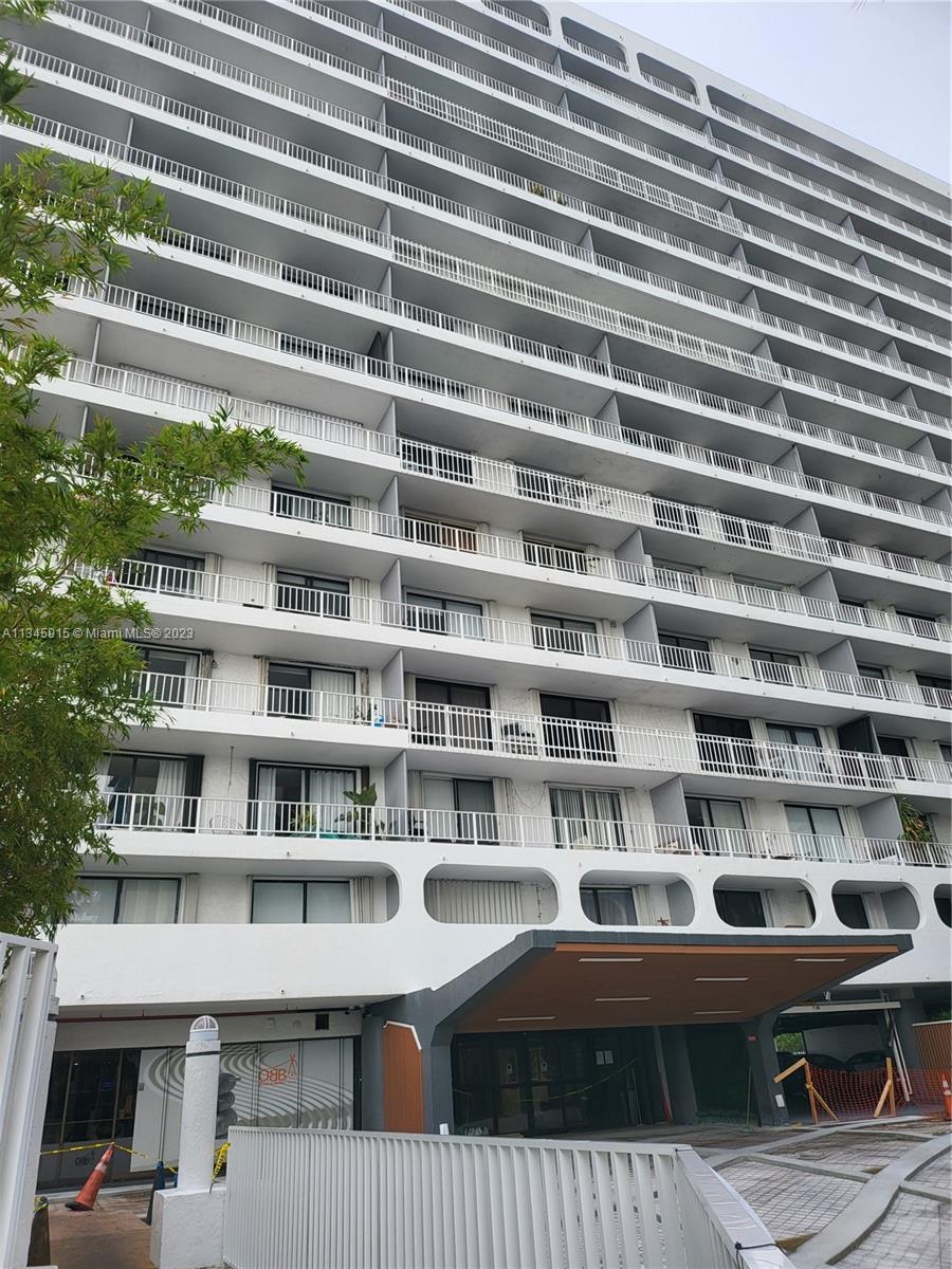 BRICKELL HARBOUR CONDO - Residential Lease