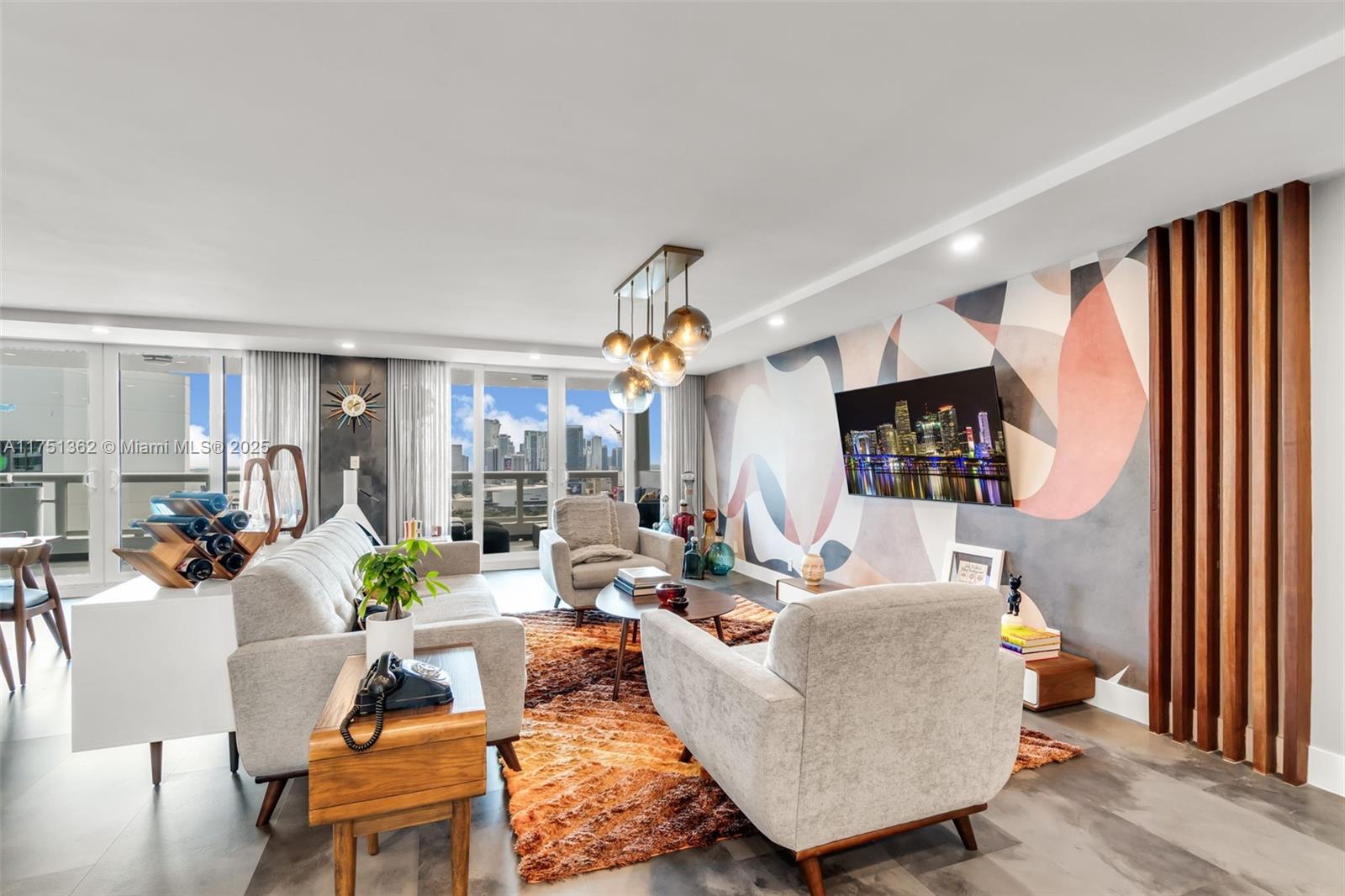 VENETIA CONDO - Residential