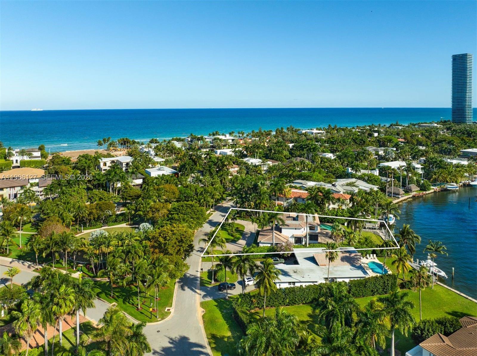 GOLDEN BEACH SEC D - Residential