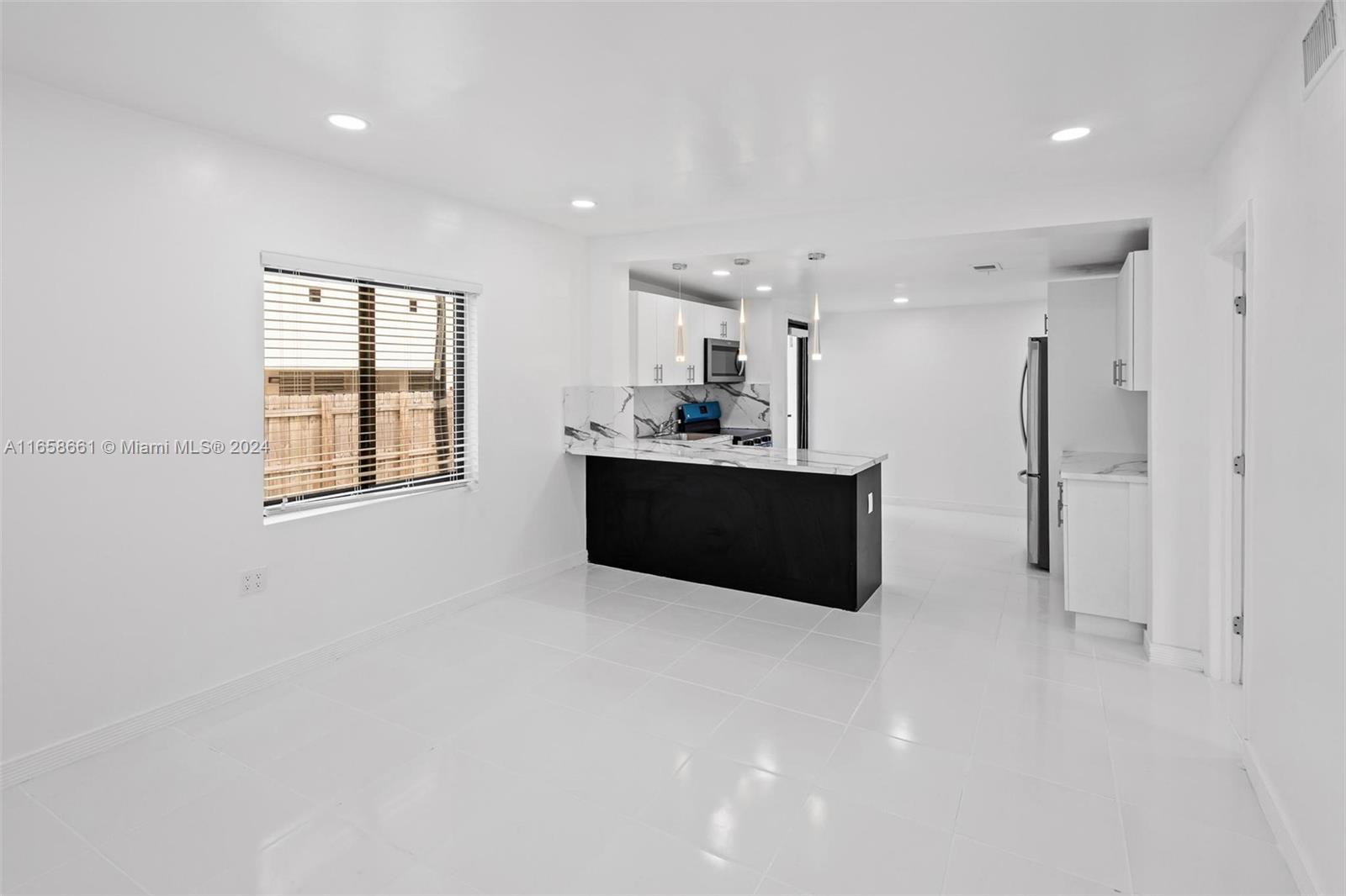 FAIRMONT PARK - Residential Income