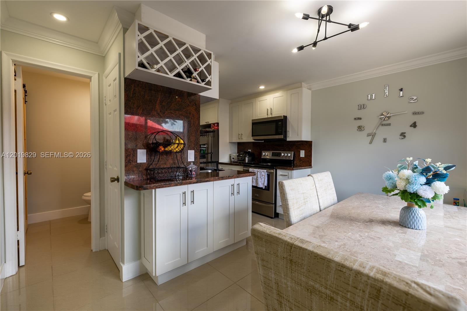 QUAIL HOLLOW CONDO - Residential