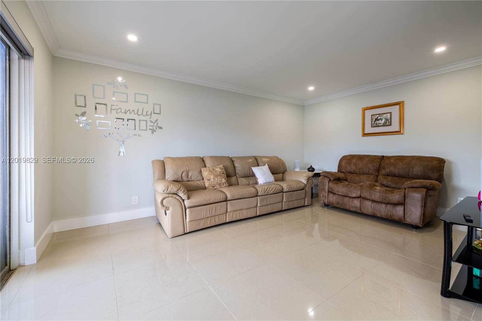 QUAIL HOLLOW CONDO - Residential