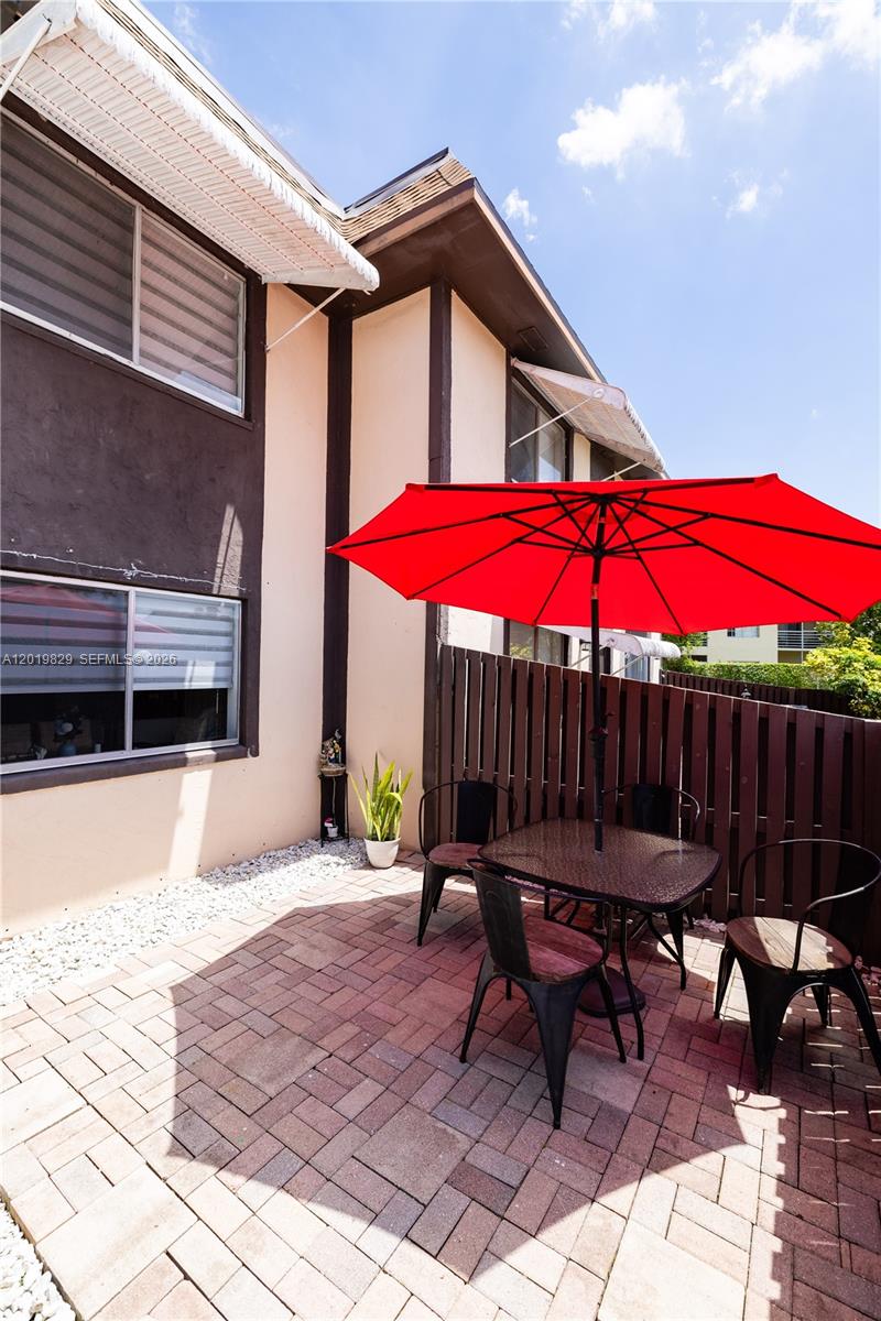 QUAIL HOLLOW CONDO - Residential